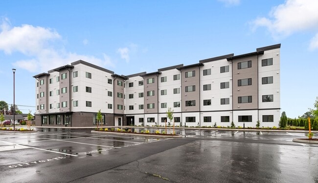 Photo - Brand New Luxury Apartments in Lynden - Ci...