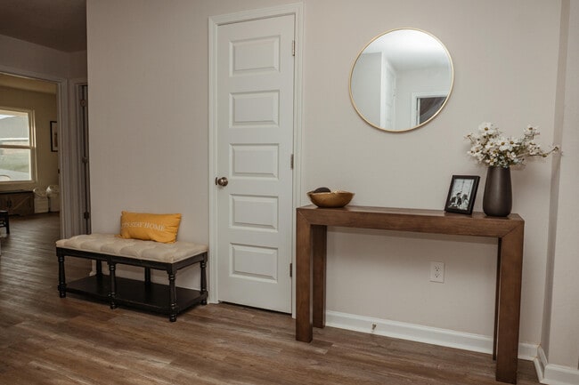 Photo - 4605 Naval Ct