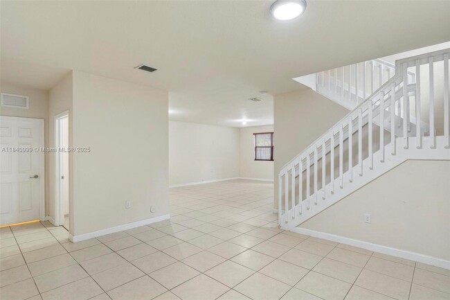 Building Photo - 9329 SW 227th Ter Rental