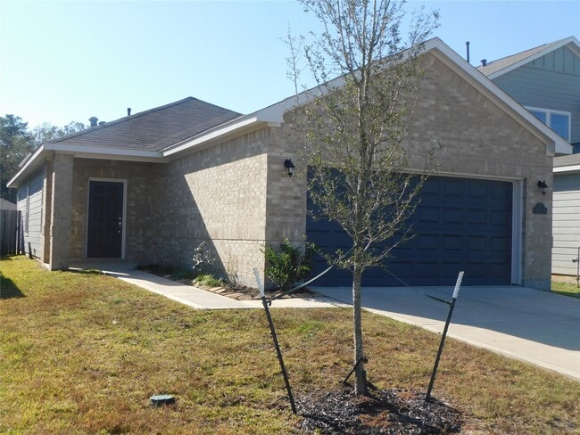 Building Photo - 16658 Moss Ln
