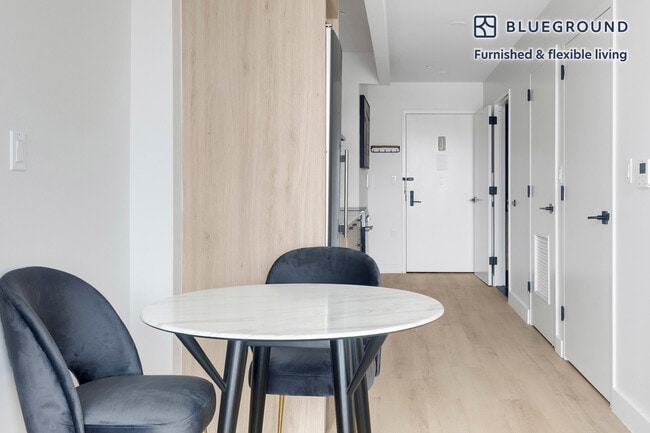 Photo - 37-05 30th St Unidad FL5-ID1983