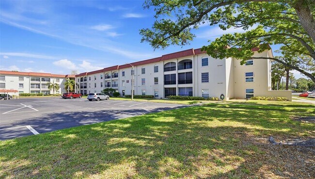 Photo - 2700 Bayshore Blvd Unit 1307