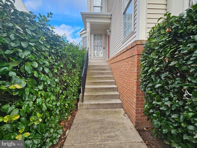 Photo - 43442 Katling Square