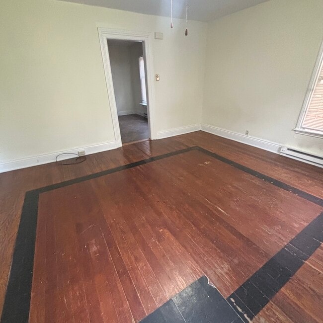 Photo - 718 W Ionia St Unit #3