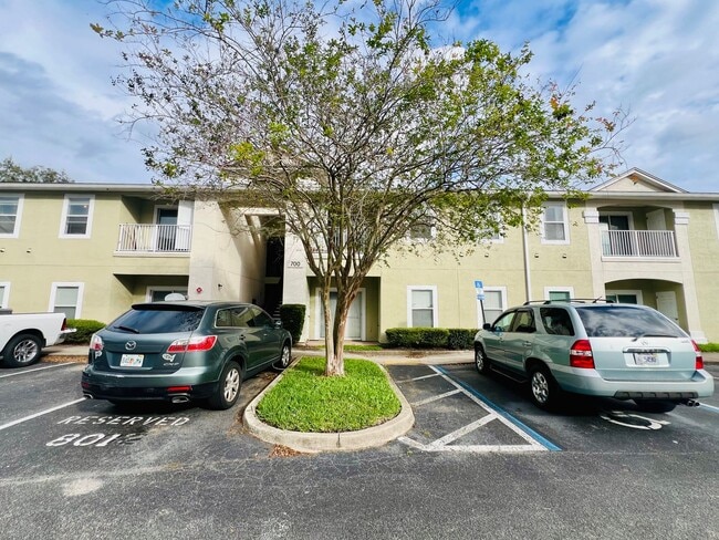 Building Photo - Gated Comfort Condo, Poolside Vibes: Your Next Home Awaits at Merrill Pines Unit 709