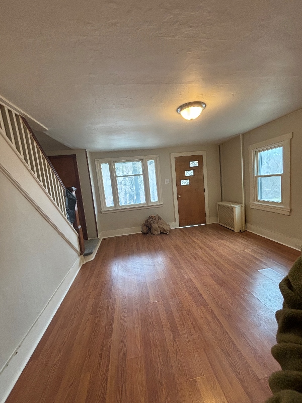 Building Photo - 612 E Front St Rental