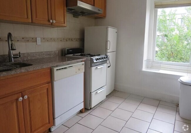 Building Photo - 89 Hancock St Unit 1 Rental
