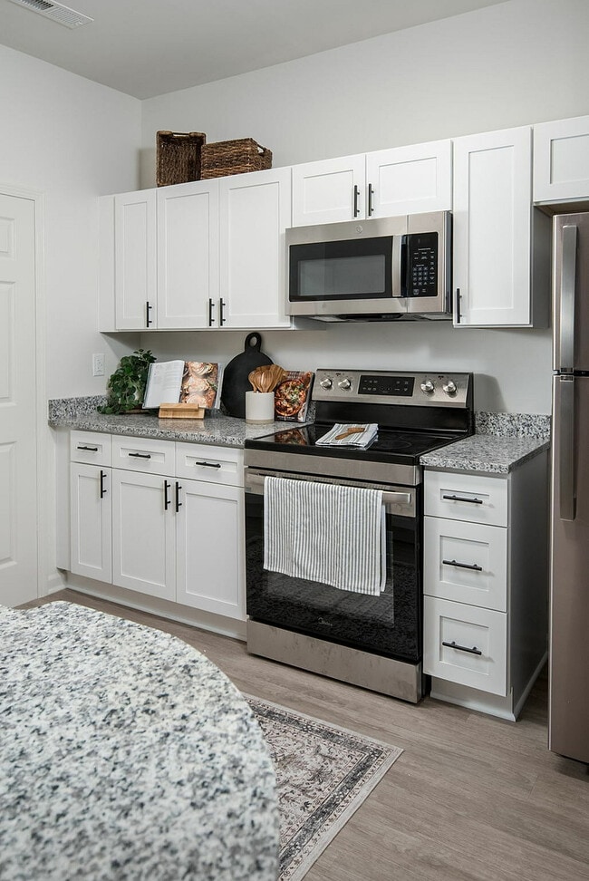 Model-Kitchen-02 - Boone Student Living