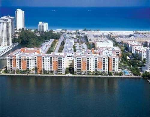 Photo - 17145 N Bay Rd Condo