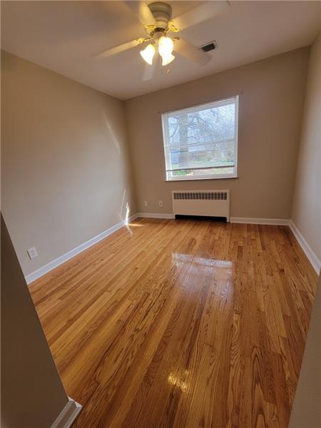 Photo - 18 Requardt Ln