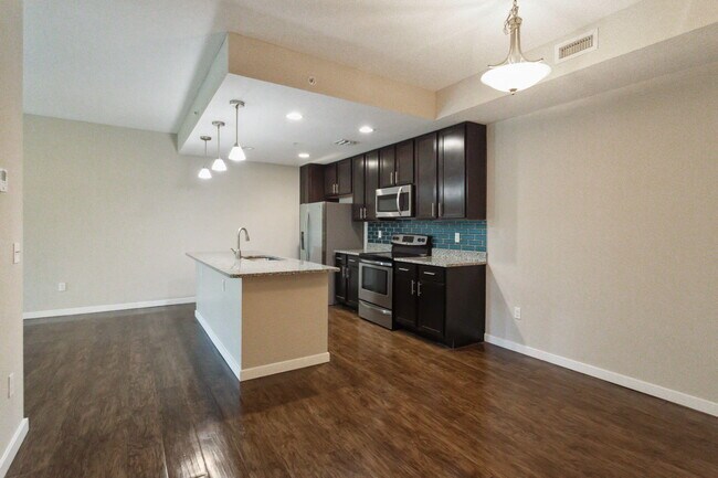 Photo - 3617 High Ridge Rd Unit 206