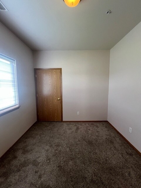 Photo - 2 bed 1 bath near NNU and close to downtow... Casa