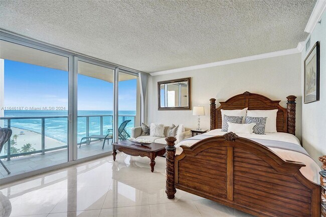 Photo - 2501 S Ocean Dr Unidad 1409 (available NOW)