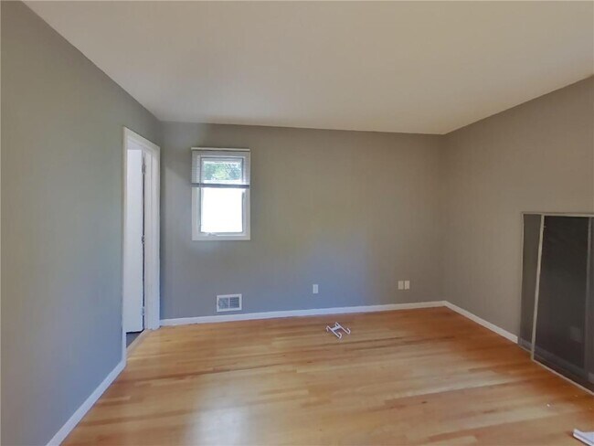 Photo - 3820 Union Terrace Ln N