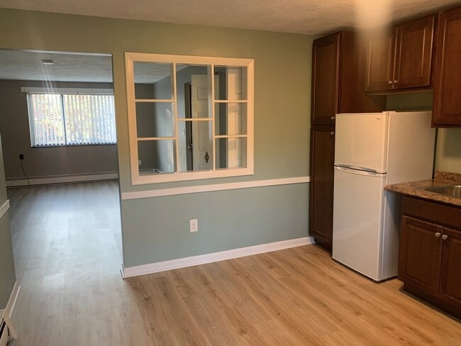 Photo - 10 Colonial Dr Unit 6A