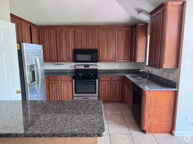 Building Photo - 8800 Creede Trail Rental