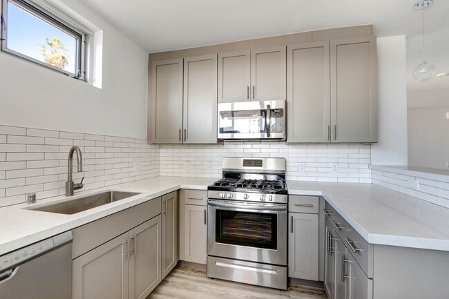 Building Photo - The Stanford West Rental