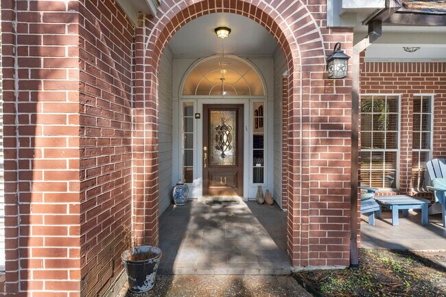 Photo - 11 Hornsilver Pl