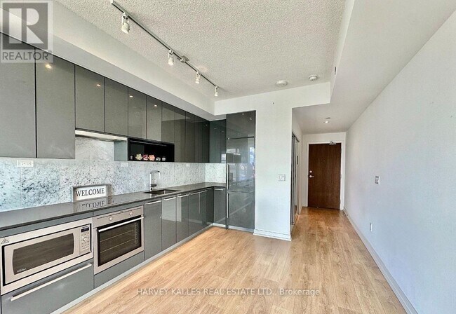 Photo - 115 McMahon Dr Unit 3202