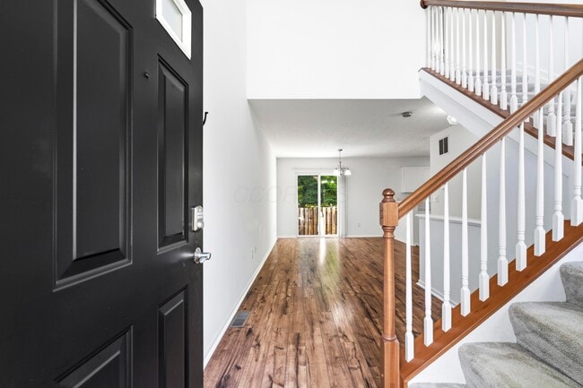 Photo - 1113 Green Knoll Dr