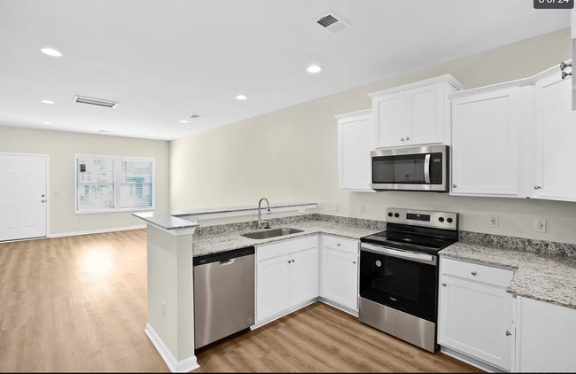 Photo - 3053 Olivette Pl