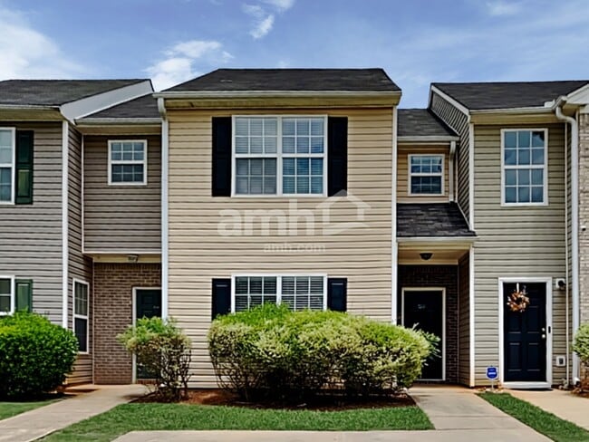 Building Photo - 2540 Marlin Dr