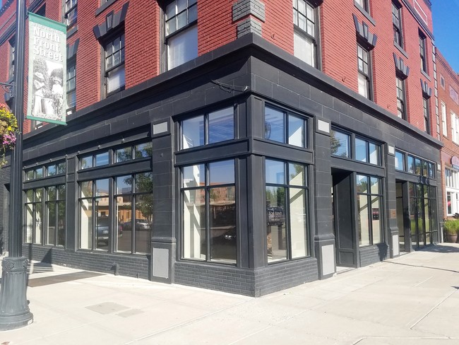 Photo - The Senator Apartments