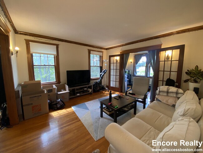 Photo - 8 Worthington St Unit 1