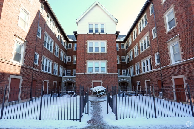 Photo - 4801-4809 N Fairfield Ave