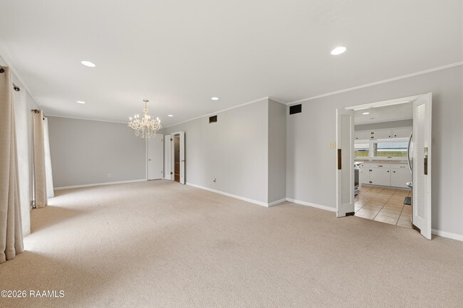 Photo - 308 Brentwood Blvd