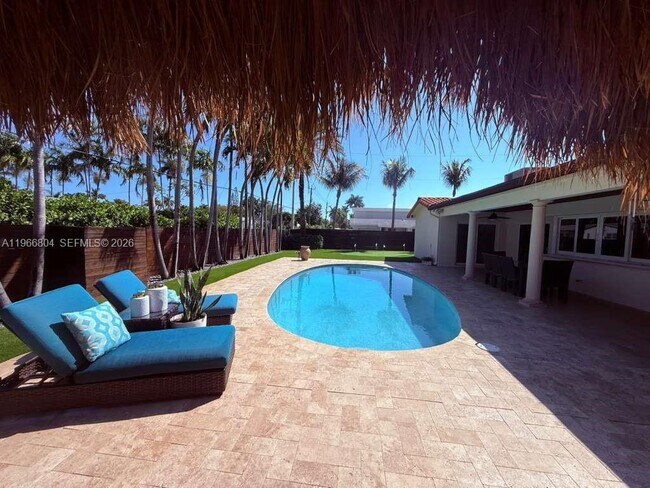 Photo - 1201 Washington St