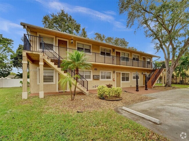 Building Photo - 1101 Prospect Rd Unit 3 Rental