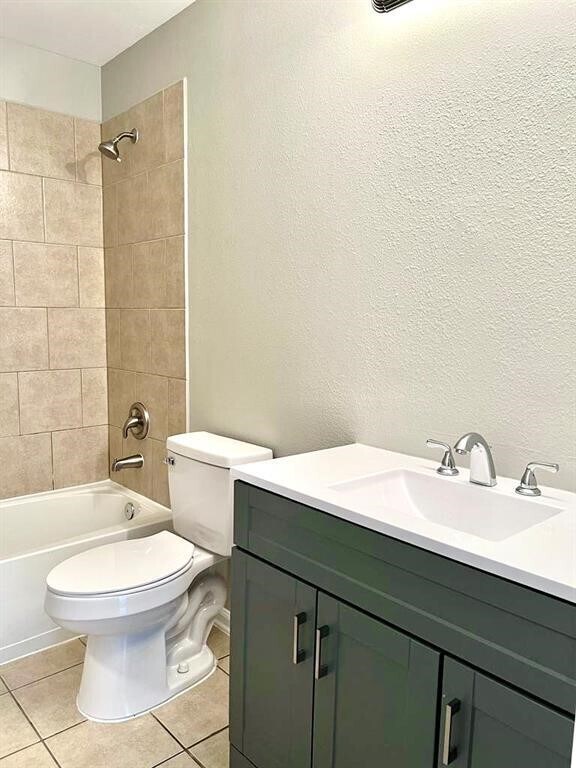 Photo - 139 Masterson St