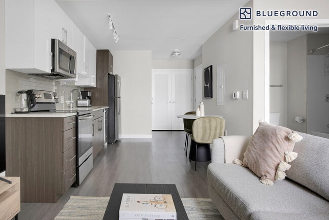 Photo - 1 Nashua St Unit FL18-ID708