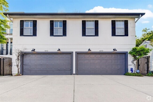 Building Photo - 6012 Kirby Dr Rental