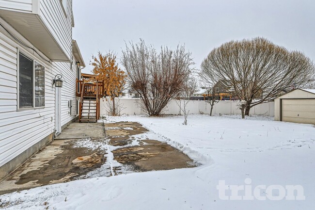 Photo - 5206 Midland Dr