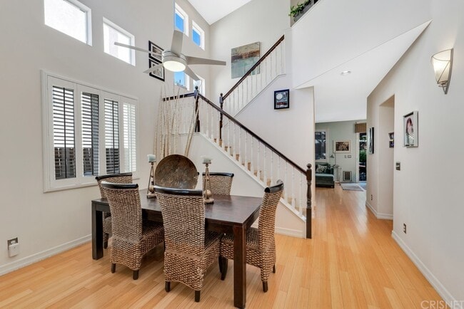 Photo - 18241 Arminta St