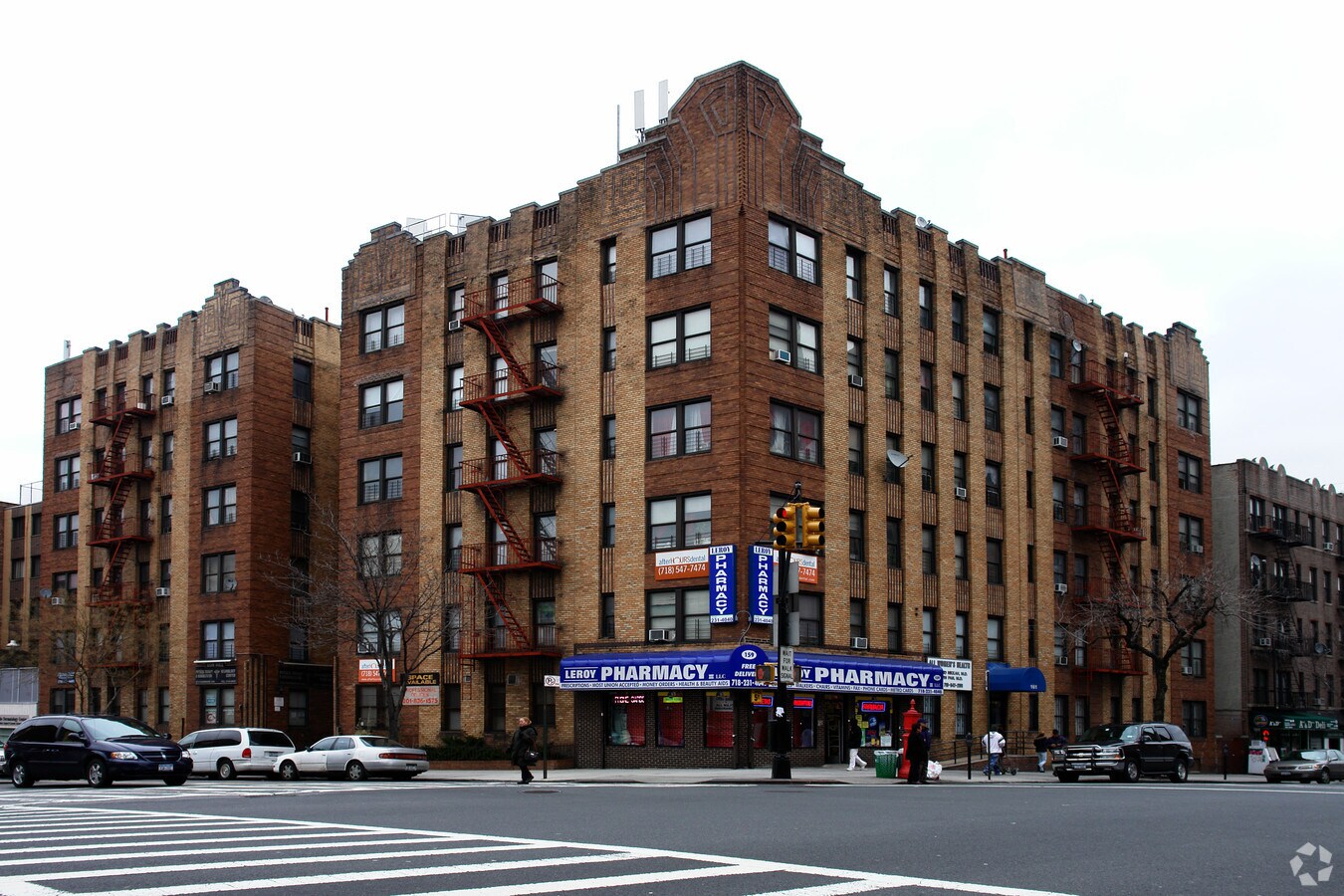 3510 Bainbridge Ave - 3510 Bainbridge Ave Apartments