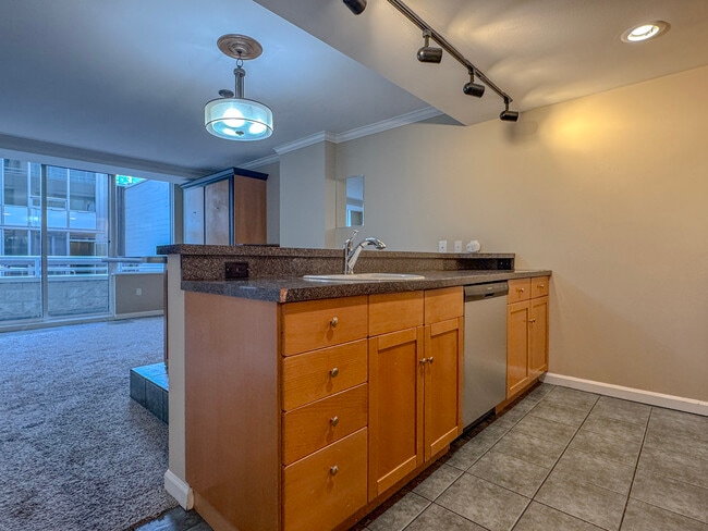 Photo - 2600 2nd Ave