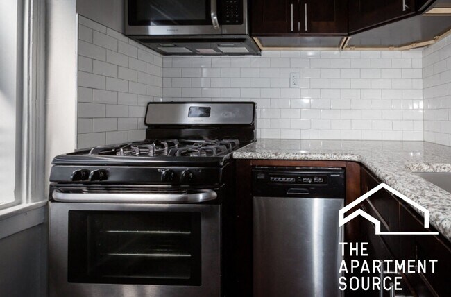 Photo - 6748 N Ashland Ave Unidad 6748 North Ashland Ave