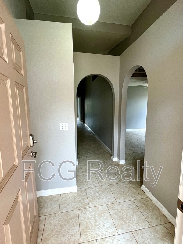 Photo - 5819 Windridge Dr