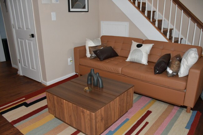Building Photo - 2633 Colebrooke Dr Rental
