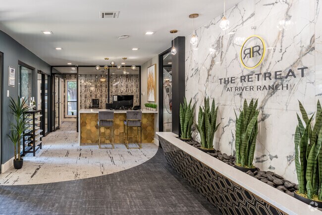 Leasing Office - The Retreat at River Ranch