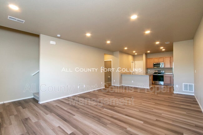 Photo - 3602 Ronald Reagan Ave