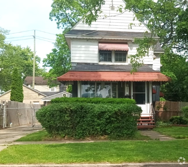 Building Photo - 110 Ivy St Rental