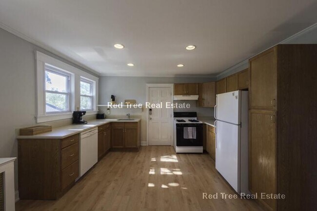 Photo - 122 Summit Ave Unit 1