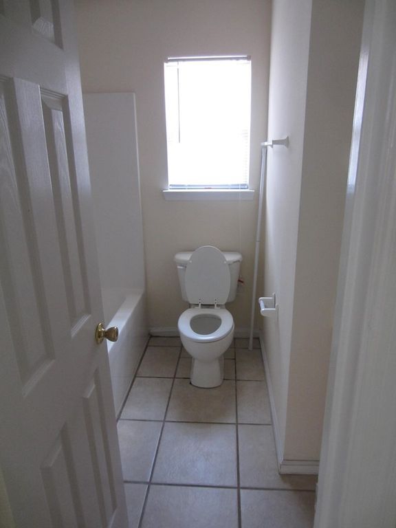 Photo - 1320 Edgewood Dr