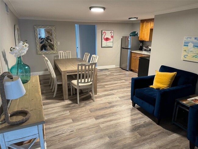 Building Photo - 65 NE 24th St Unit 61 B Rental
