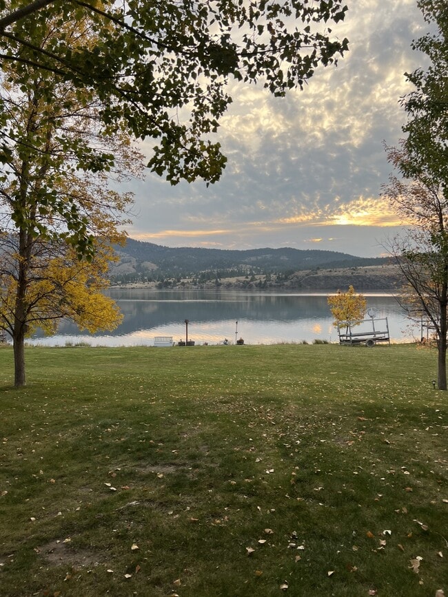 Photo - 5675 York Rd