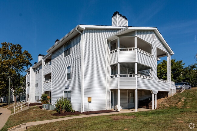 Photo - Pebble Creek Apartments